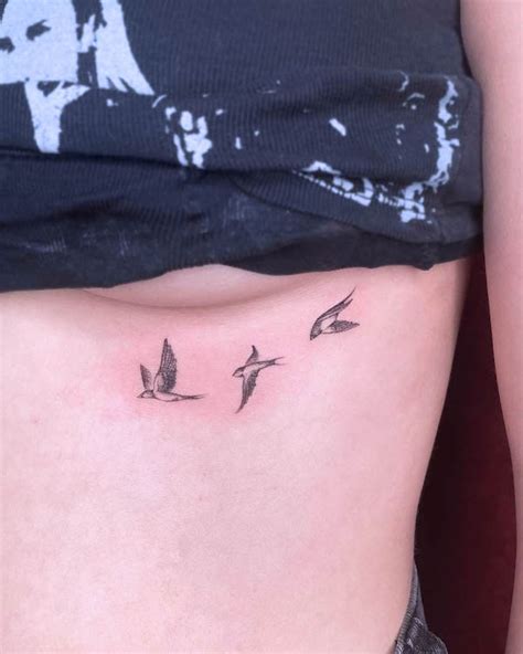 simple under boob tattoos|20 tiny tattoos perfect for underboobs